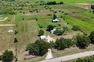 301 Dixie Rd, Weatherford, TX 76087 - Photo 4