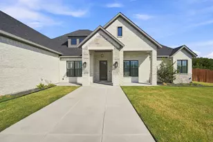 4231 Spg Gdn Rd, Midlothian, TX 76065 - Photo 2