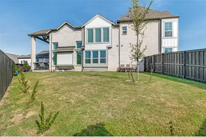 2411 Perdue Avenue, Irving, TX 75062 - Photo 36