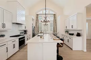 2411 Perdue Ave, Irving, TX 75062 - Photo 12