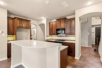 397 Hamilton Street, Lewisville, TX 75067 - Photo 4
