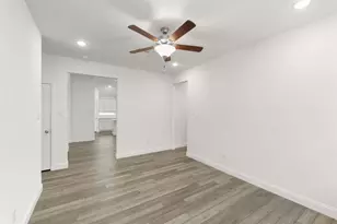 717 Clifton Dr, Anna, TX 75409 - Photo 10