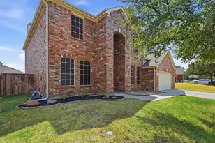 404 Tarpan Trail, Celina, TX 75009 - Photo 2