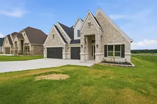 672 Jennings Ln, Azle, TX 76020 - Photo 1