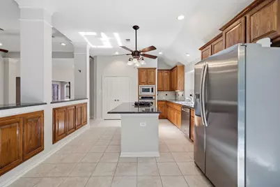 108 Trunkwood, Grapevine, TX 76051 - Photo 14