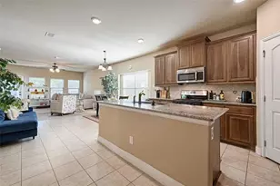 640 Teakwood Dr, Greenville, TX 75402 - Photo 8