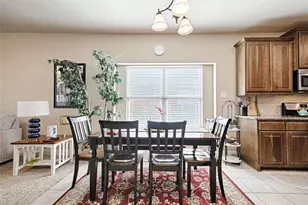 640 Teakwood Dr, Greenville, TX 75402 - Photo 10