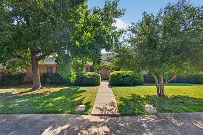10524 Ravenscroft, Dallas, TX 75230 - Photo 2