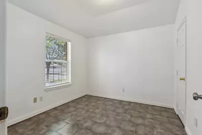 8614 Torreon Court, Dallas, TX 75217 - Photo 16