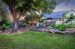 810 Highland Hls Ln, Highland Village, TX 75077 - Photo 30