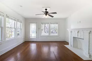 415 N Winnetka Ave, Dallas, TX 75208 - Photo 2