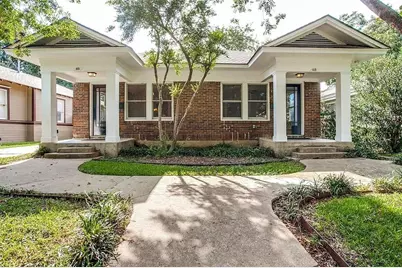 415 N Winnetka Avenue, Dallas, TX 75208 - Photo 1