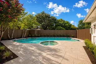 9228 Windy Crest Dr, Dallas, TX 75243 - Photo 22