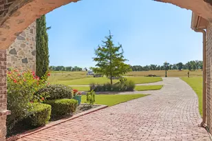 354 Ballpark Wy, Jacksboro, TX 76458 - Photo 38