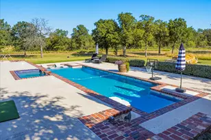 354 Ballpark Wy, Jacksboro, TX 76458 - Photo 32