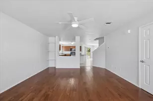 2728 Maegen Cir, Fort Worth, TX 76112 - Photo 6