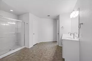 2728 Maegen Cir, Fort Worth, TX 76112 - Photo 24