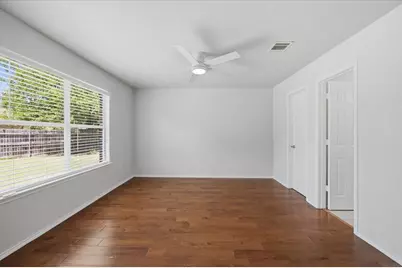 2728 Maegen Circle, Fort Worth, TX 76112 - Photo 16