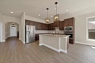 12713 Panther Creek Dr, Godley, TX 76044 - Photo 10