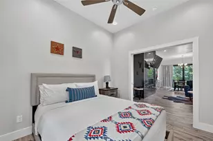 410 Melba St, Dallas, TX 75208 - Photo 14