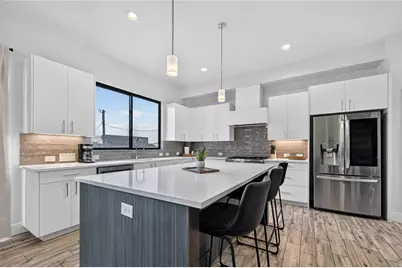 410 Melba Street #4, Dallas, TX 75208 - Photo 2