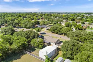 332 Bowie Ln, Hewitt, TX 76643 - Photo 32