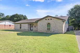332 Bowie Ln, Hewitt, TX 76643 - Photo 6