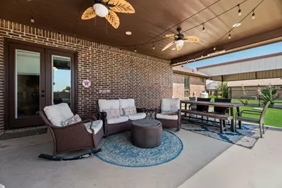 421 Walker Court S, Waxahachie, TX 75167 - Photo 10