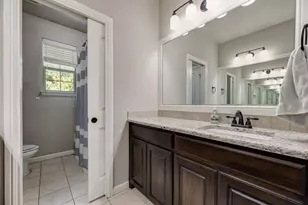 421 Walker Ct S, Waxahachie, TX 75167 - Photo 38