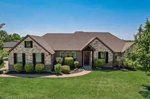 421 Walker Ct S, Waxahachie, TX 75167 - Photo 32