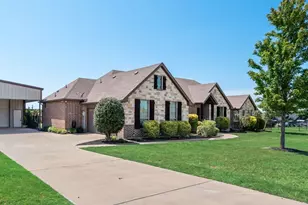 421 Walker Ct S, Waxahachie, TX 75167 - Photo 34