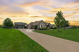 421 Walker Ct S, Waxahachie, TX 75167 - Photo 28