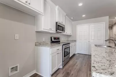 131-139 Houston Street, Italy, TX 76651 - Photo 10