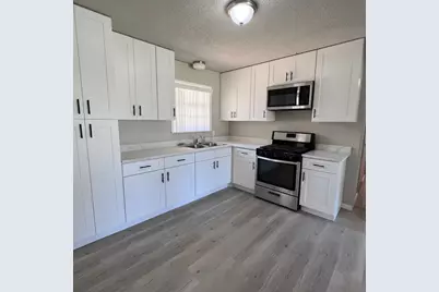 403 Montgomery Street, Pittsburg, TX 75686 - Photo 4