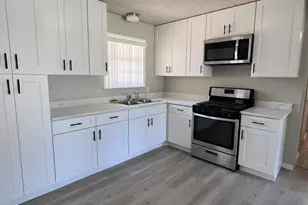 403 Montgomery St, Pittsburg, TX 75686 - Photo 4
