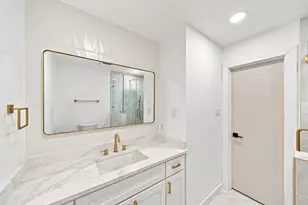 1409 Colony Dr, Irving, TX 75061 - Photo 30