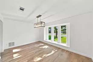 1409 Colony Dr, Irving, TX 75061 - Photo 6