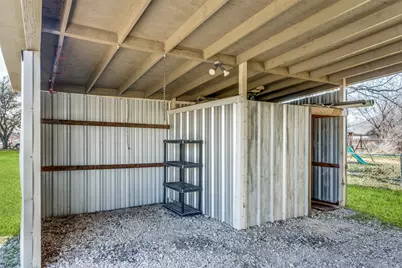 401 Ashwood Street, Azle, TX 76020 - Photo 26