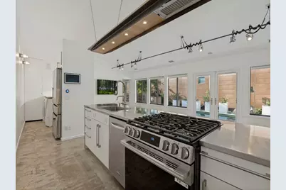 43 Vanguard Way, Dallas, TX 75243 - Photo 2