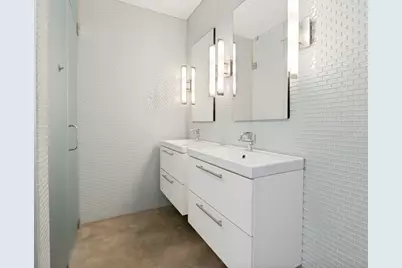43 Vanguard Way, Dallas, TX 75243 - Photo 16