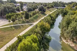 43 Vanguard Way, Dallas, TX 75243 - Photo 28