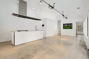 43 Vanguard Way, Dallas, TX 75243 - Photo 10
