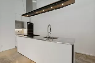 43 Vanguard Way, Dallas, TX 75243 - Photo 8