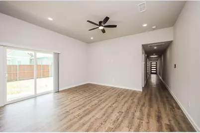 2015 Stuart Street #B, Greenville, TX 75401 - Photo 4