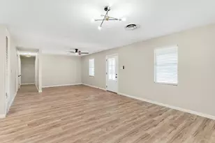 3000 Old Robinson Rd, Waco, TX 76706 - Photo 6