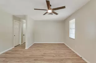 3000 Old Robinson Rd, Waco, TX 76706 - Photo 8