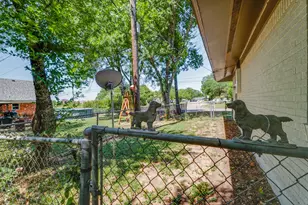 3000 Old Robinson Rd, Waco, TX 76706 - Photo 24