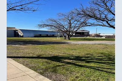 307 S Oak Street, Roanoke, TX 76262 - Photo 6