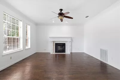 1409 Rider Circle, Grapevine, TX 76051 - Photo 14