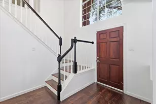 1409 Rider Cir, Grapevine, TX 76051 - Photo 2